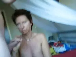 petite Asian hottie  ...