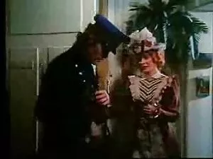 Fett Cougar Hayley J ...