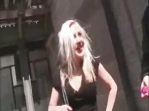 Pissen Dreier-Heiße  ...