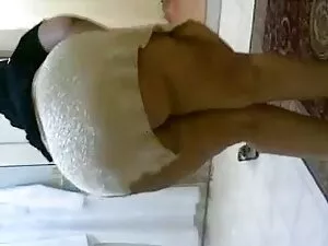 Blonde babe zieht Ih ...