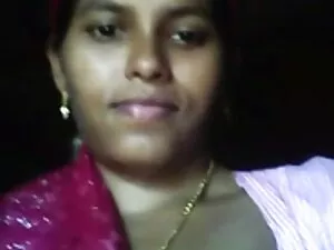 Busty Amateur Babe m ...