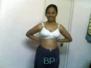 Japanische Brünette  ...