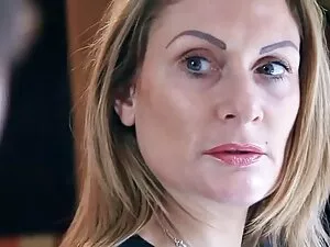 FOTO: DPA schwarz fr ...