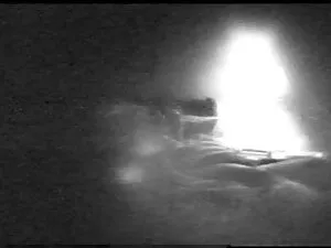 nimmt Älteren Mann p ...