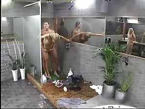 Sehr Hübsche Femme s ...